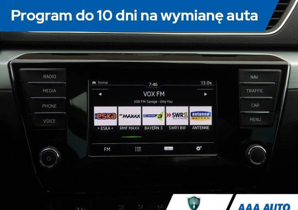 Skoda Superb cena 70000 przebieg: 172729, rok produkcji 2016 z Wojkowice małe 254